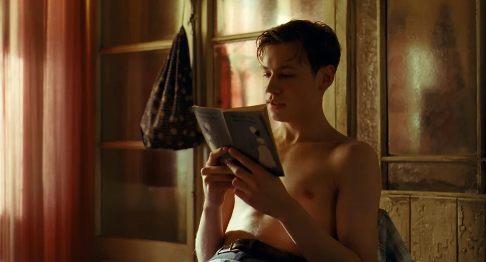 朗读者(2008)