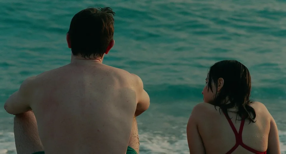 晒后假日(2022)