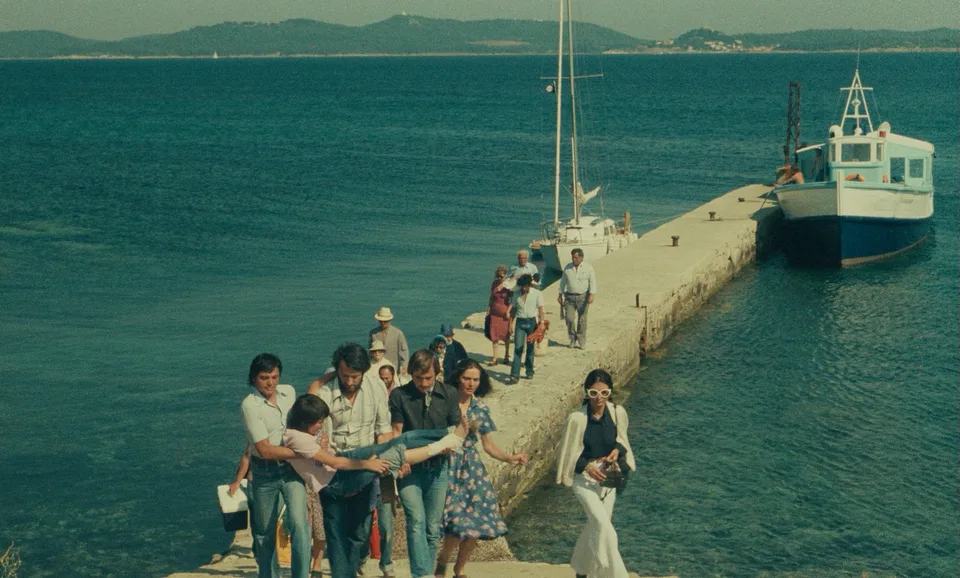 一个唱，一个不唱(1977)